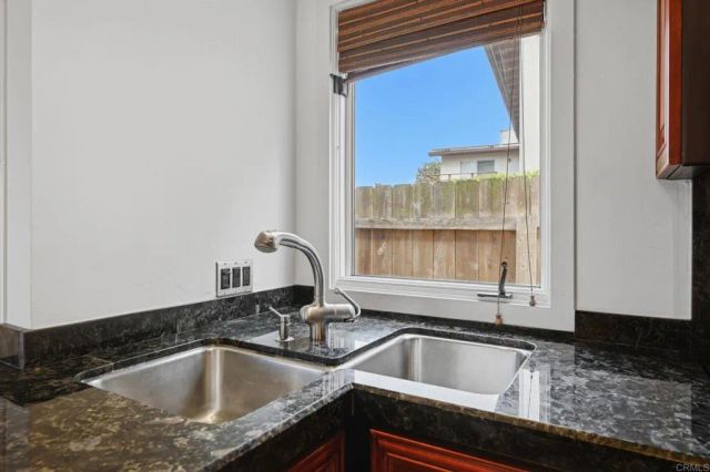622 Kalamath Dr., Del Mar, CA 92014