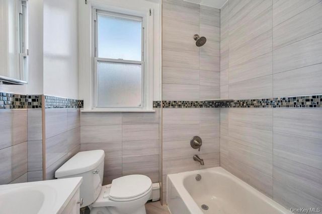 1419 115th Street, College Point, NY 11356