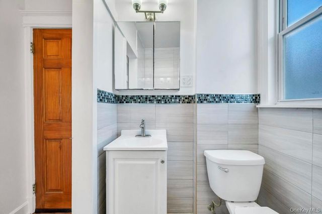 1419 115th Street, College Point, NY 11356