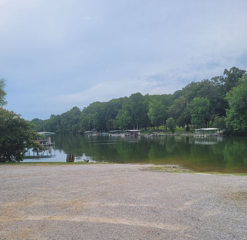 112 Bel Aire Dr, Winchester, TN 37398