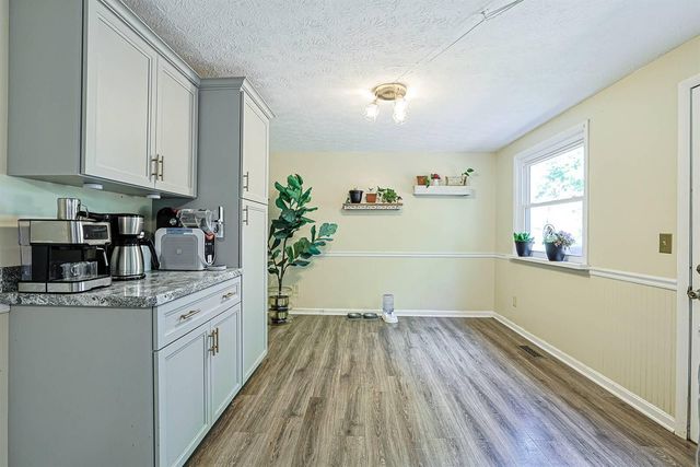 6032 Spicewood Avenue, Florence, KY 41042
