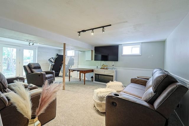 6032 Spicewood Avenue, Florence, KY 41042