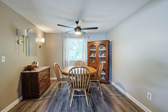 6032 Spicewood Avenue, Florence, KY 41042