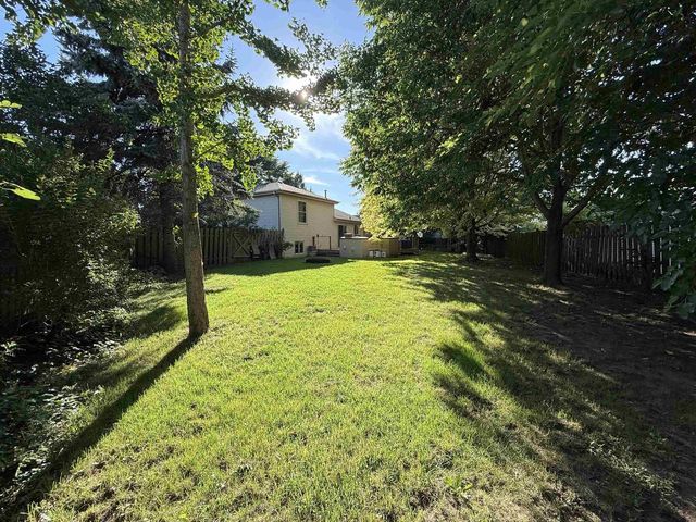 3850 HARVEST COURT, Oshkosh, WI 54901