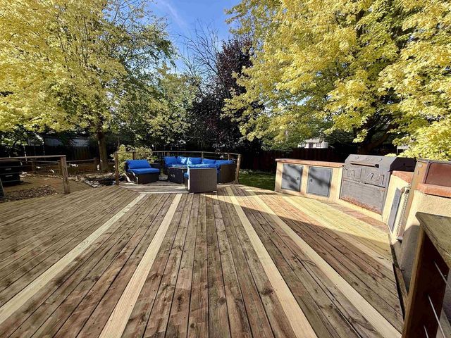 3850 HARVEST COURT, Oshkosh, WI 54901