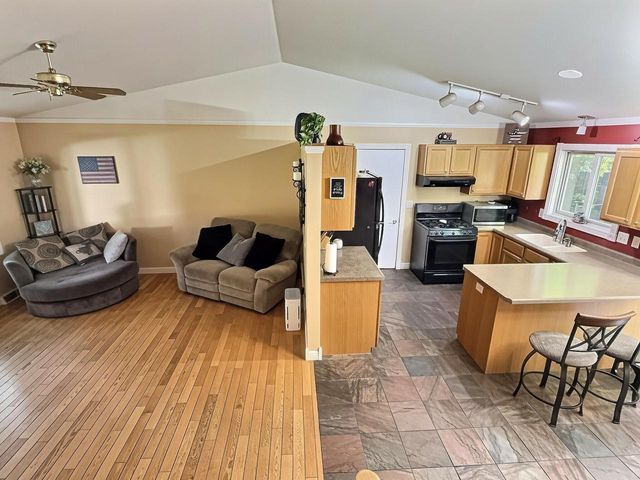 3850 HARVEST COURT, Oshkosh, WI 54901