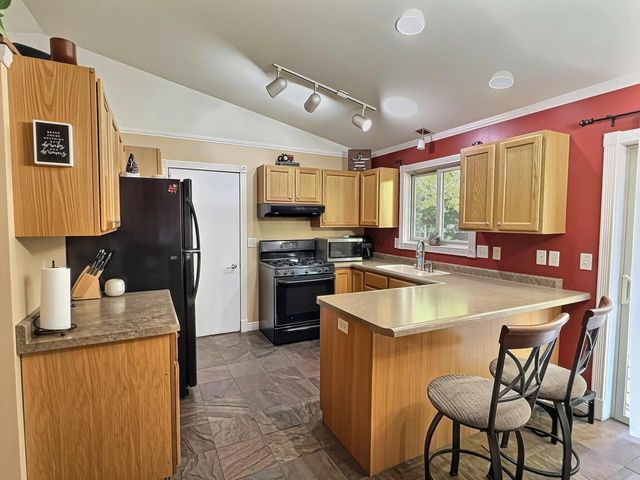3850 HARVEST COURT, Oshkosh, WI 54901