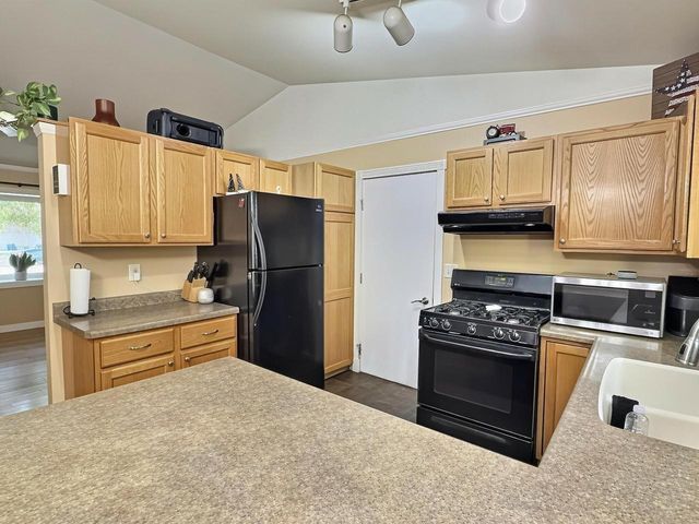 3850 HARVEST COURT, Oshkosh, WI 54901
