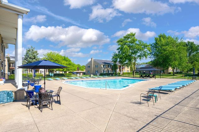 34680 Huntley Drive K-26, Sterling Heights, MI 48312