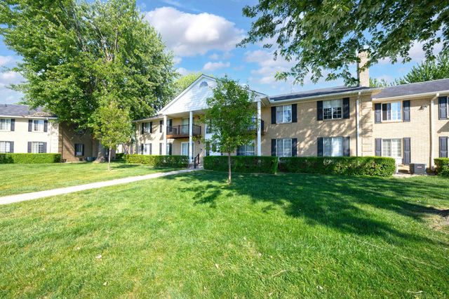 34680 Huntley Drive K-26, Sterling Heights, MI 48312