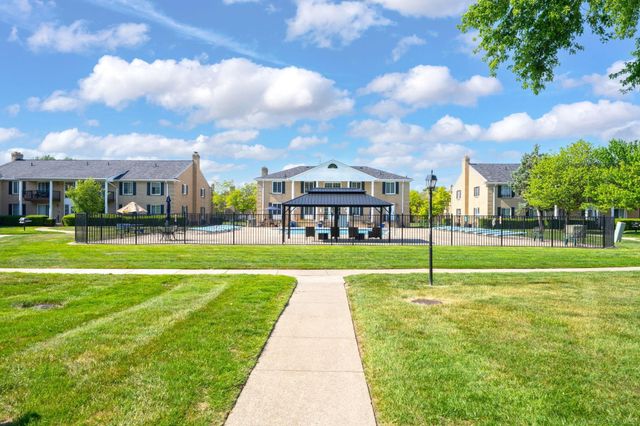 34680 Huntley Drive K-26, Sterling Heights, MI 48312