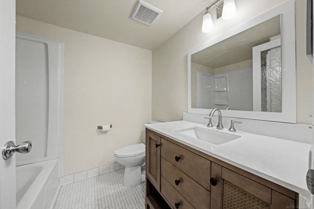 34680 Huntley Drive K-26, Sterling Heights, MI 48312