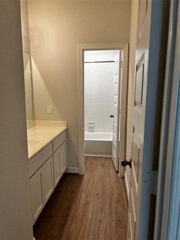 5336 Latigo Court, Alvin, TX 77511