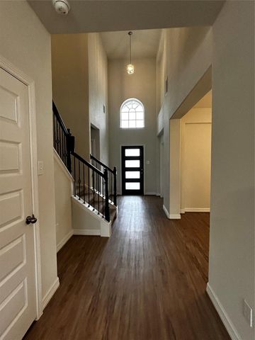 5336 Latigo Court, Alvin, TX 77511