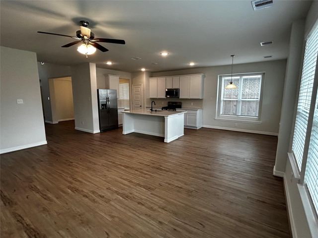 5336 Latigo Court, Alvin, TX 77511