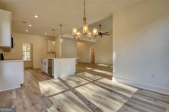 160 Loyd Road, Mansfield, GA 30055