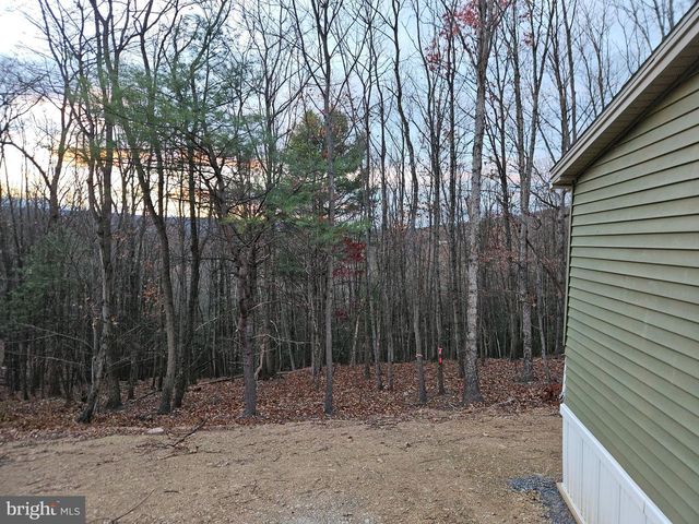 128 WILDCAT RD, Millerstown, PA 17062