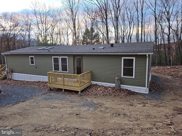 128 WILDCAT RD, Millerstown, PA 17062