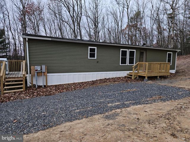 128 WILDCAT RD, Millerstown, PA 17062