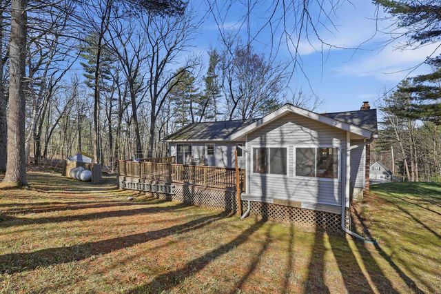 21 Brook Drive, Hudson, NH 03051