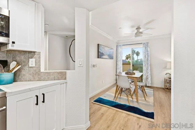 7509 Draper 210, La Jolla, CA 92037