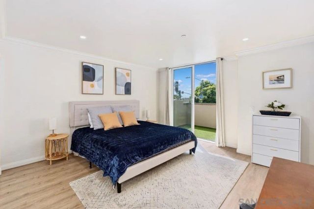 7509 Draper 210, La Jolla, CA 92037