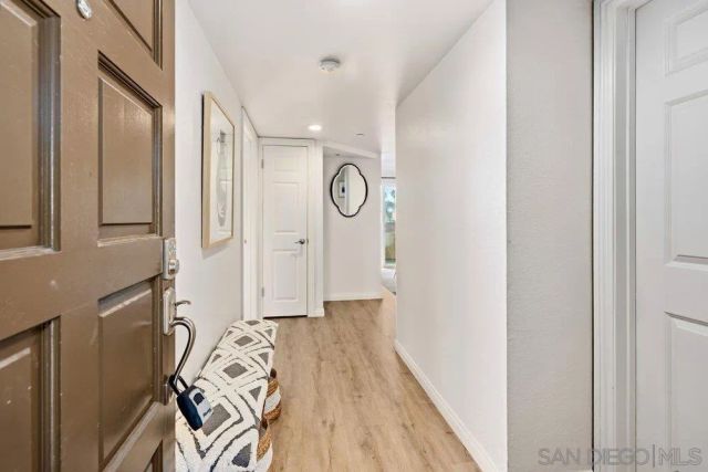 7509 Draper 210, La Jolla, CA 92037