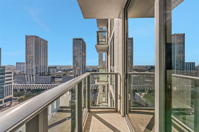 601 NE 1st ave 2403, Miami, FL 33132