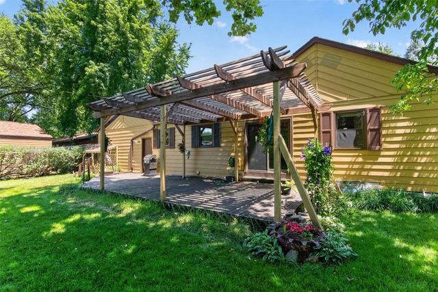 1019 Arkansas Avenue, Ames, IA 50014