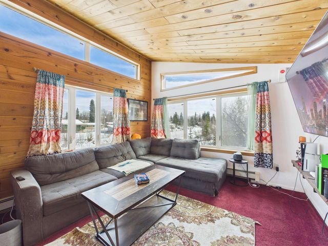 1703 ALASKA WAY, Fairbanks, AK 99709