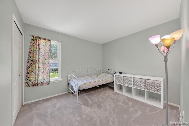 451 Lansdowne Drive, Westland, MI 48185
