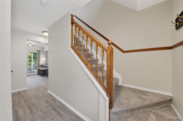 451 Lansdowne Drive, Westland, MI 48185