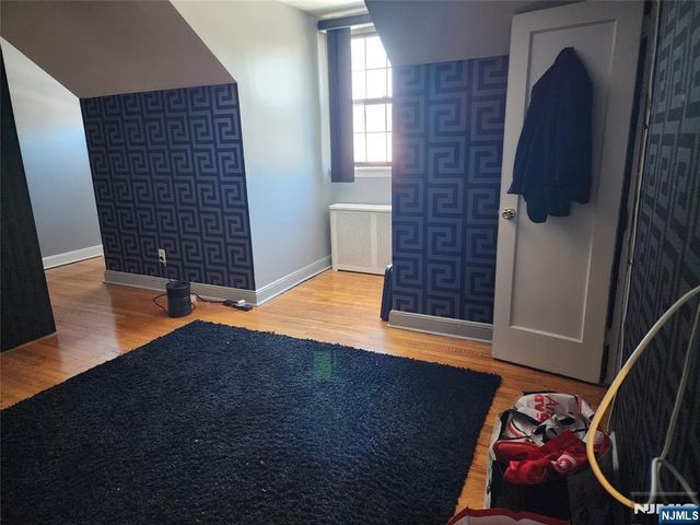 490 Beverly Road B6, Teaneck, NJ 07666