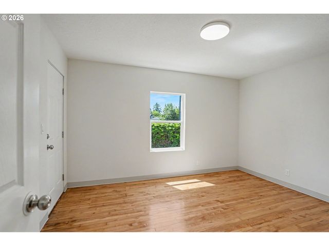 1090 DONNA Ave, Salem, OR 97301