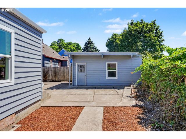 1090 DONNA Ave, Salem, OR 97301