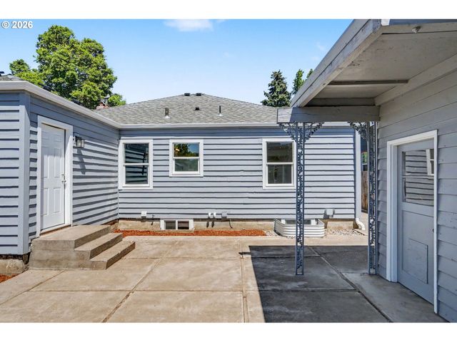 1090 DONNA Ave, Salem, OR 97301