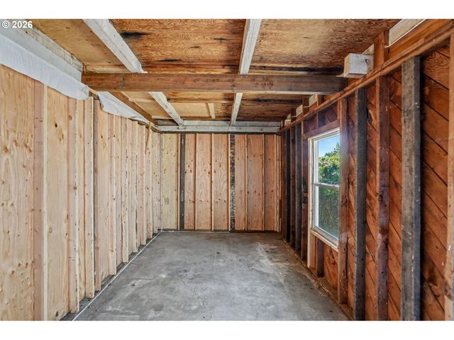 1090 DONNA Ave, Salem, OR 97301