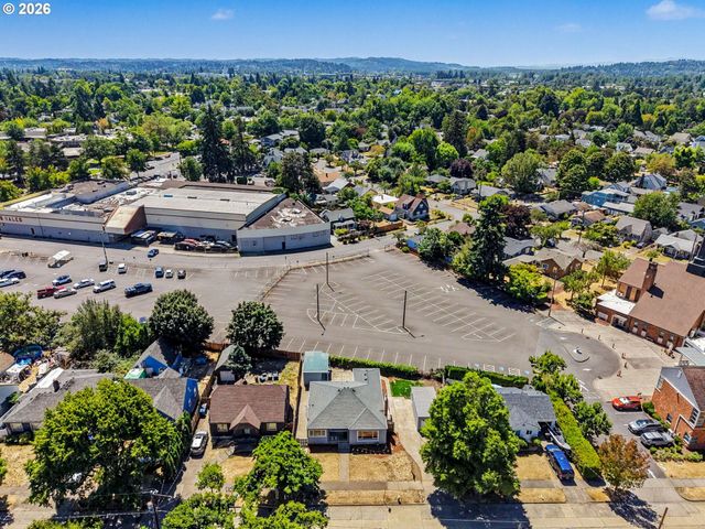 1090 DONNA Ave, Salem, OR 97301