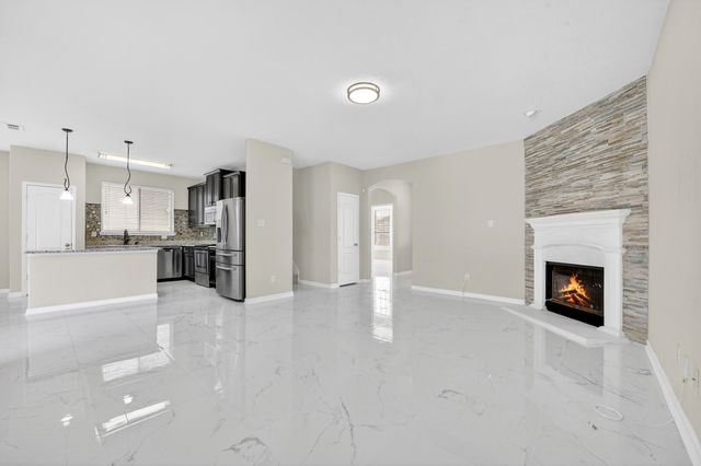 1049 Marietta Lane, Aubrey, TX 76227