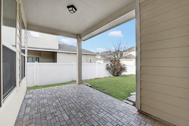 1049 Marietta Lane, Aubrey, TX 76227