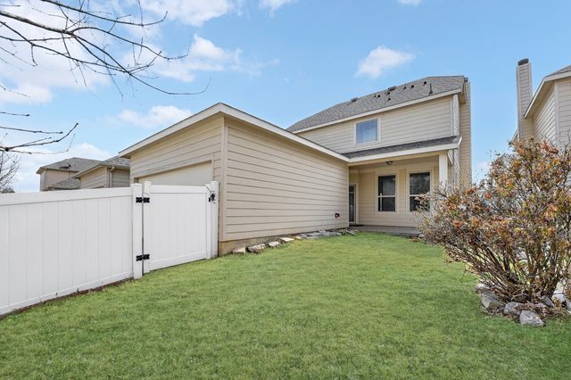 1049 Marietta Lane, Aubrey, TX 76227