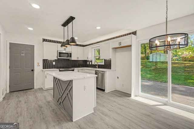 1963 Candace Lane SE, Atlanta, GA 30316