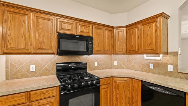 14374 Timberdale Drive, Choctaw, OK 73020