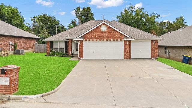 14374 Timberdale Drive, Choctaw, OK 73020