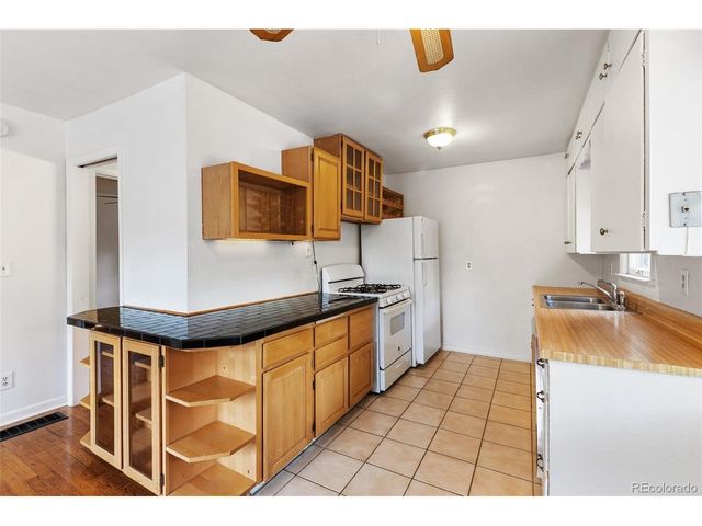 1527 W Cheyenne Rd, Colorado Springs, CO 80906