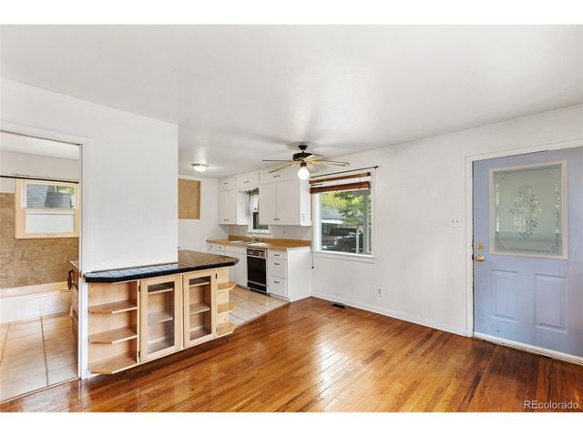 1527 W Cheyenne Rd, Colorado Springs, CO 80906
