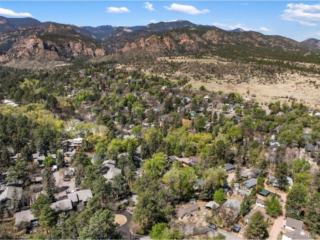 1527 W Cheyenne Rd, Colorado Springs, CO 80906