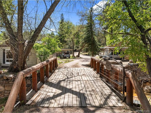 1527 W Cheyenne Rd, Colorado Springs, CO 80906