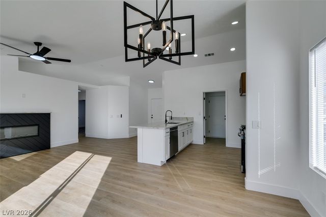 3013 Robincrest Court, North Las Vegas, NV 89031