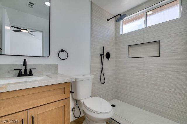 3013 Robincrest Court, North Las Vegas, NV 89031